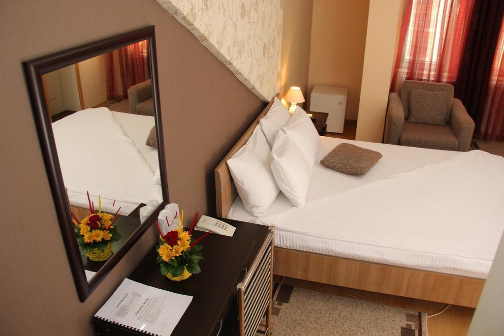 Garni Hotel Rile Men Ni Zimmer foto